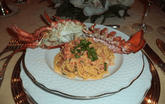 Immagine contenete cibo e stoviglie del ristorante.
Il piatto preferito di Ermenegildomaria Vissaleffi al ristorante Solo per Due